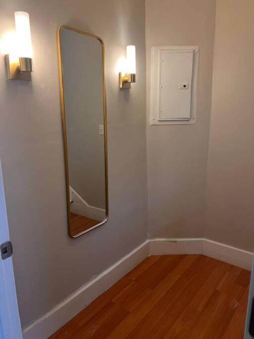 Your Home Away From Home - Jamaica Plain, Бостон Екстер'єр фото